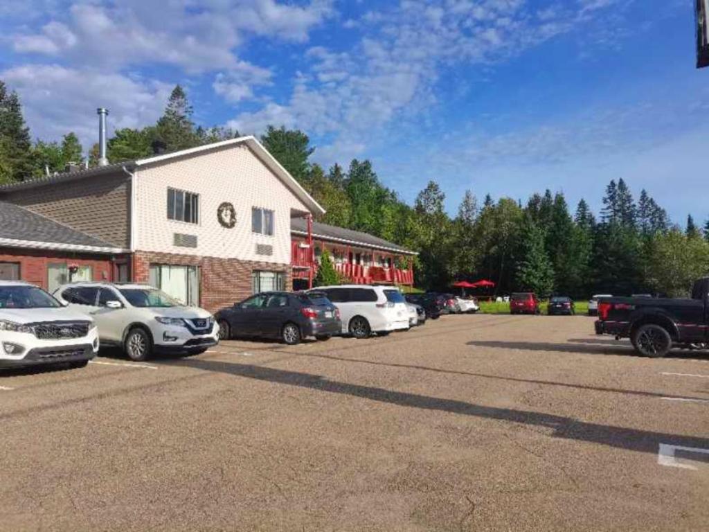 Motel Le Radisson De Val-David Zewnętrze zdjęcie